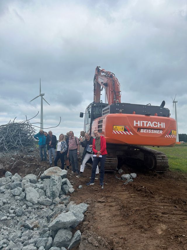 Auf Sommertour: Zu Besuch im Windpark Goldener Steinrück